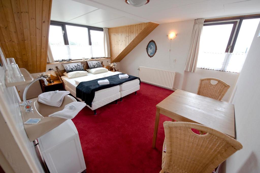 Guesthouse De Zonnestraal De Koog  Pokój zdjęcie